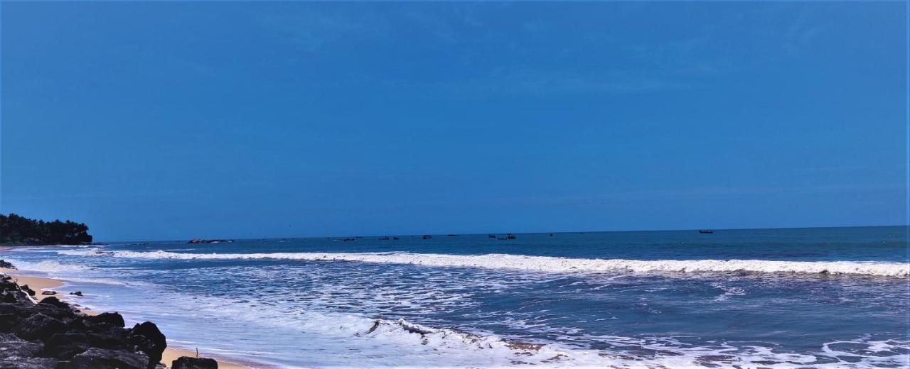 White Shell Beach House Kannur Exterior foto
